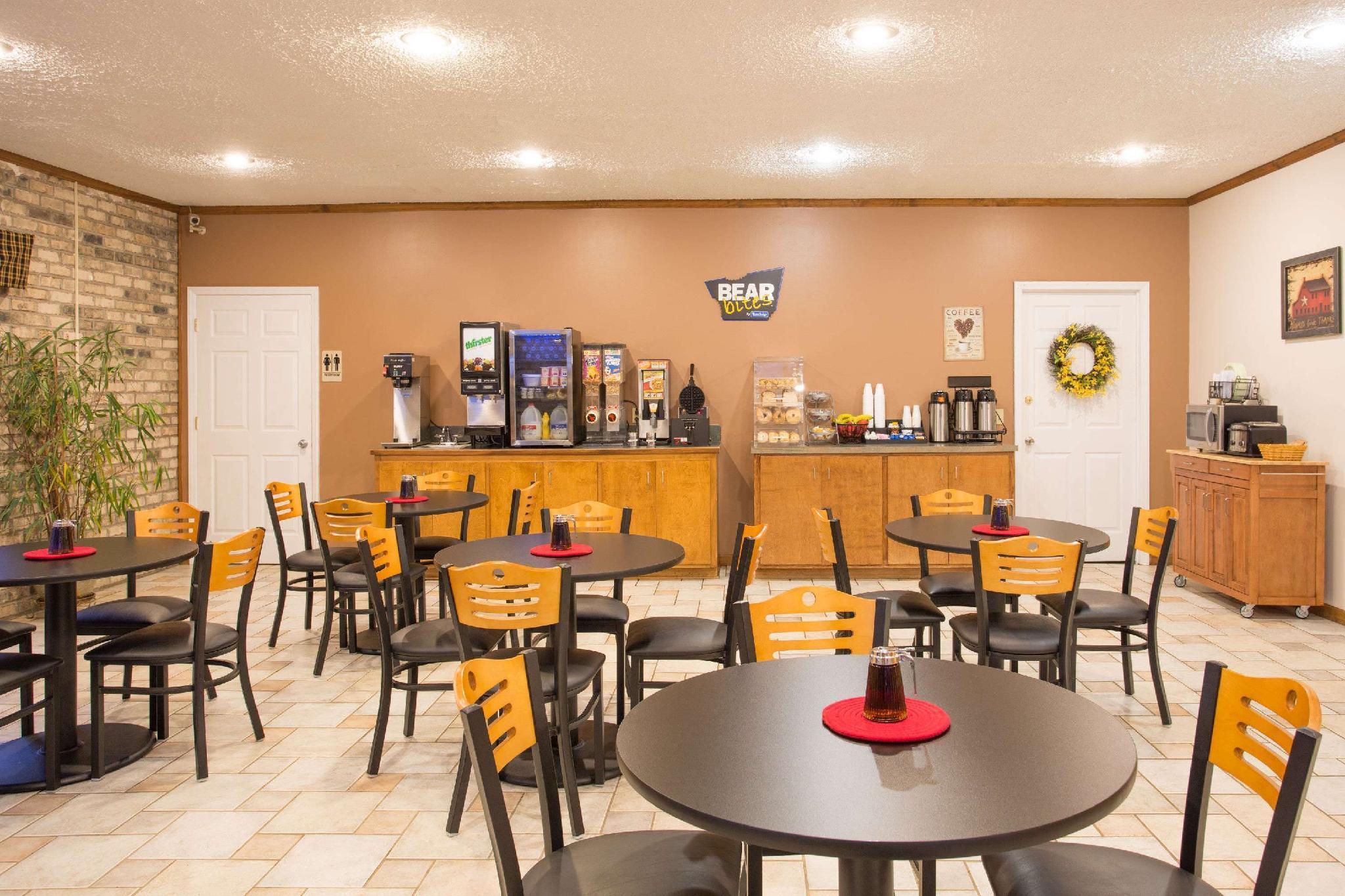 Travelodge By Wyndham Wytheville Esterno foto