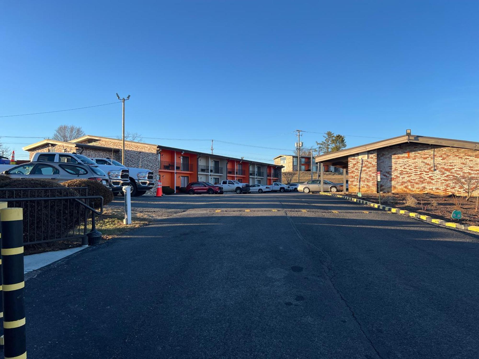Travelodge By Wyndham Wytheville Esterno foto